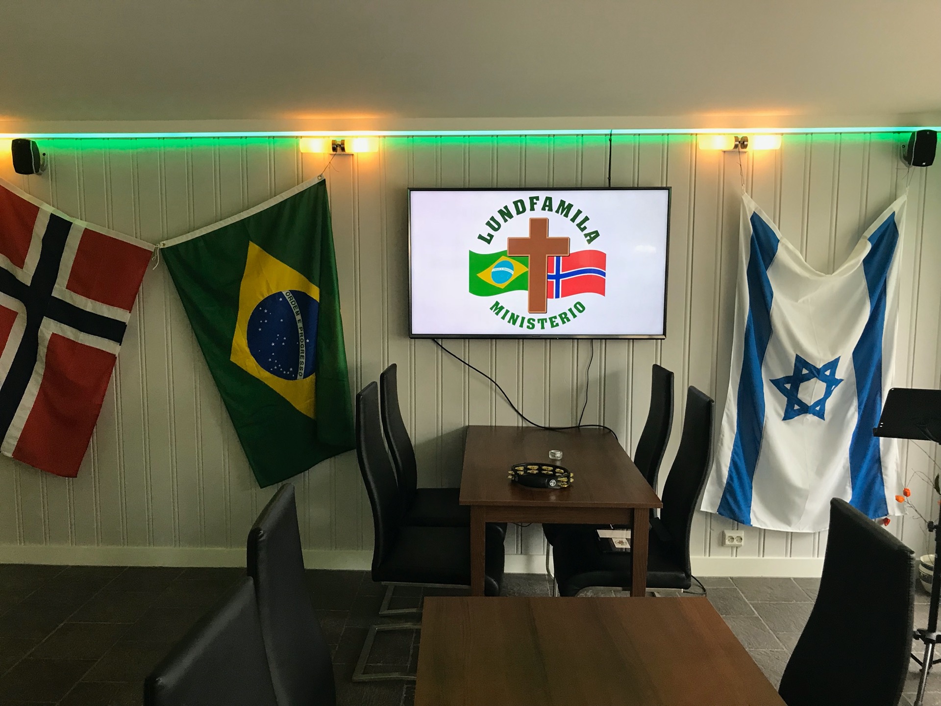 Igreja em Portugues